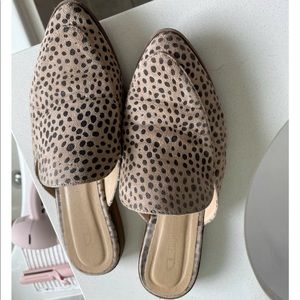 Cheetah spotted slip on flats